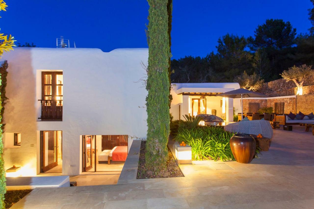 Ibiza Luxury Villa ซานตาเอวเลเรียเดสริว ภายนอก รูปภาพ