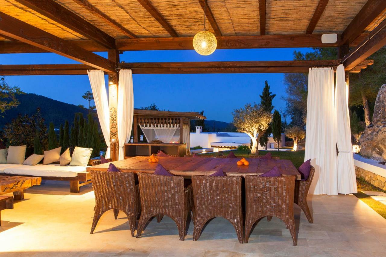 Ibiza Luxury Villa ซานตาเอวเลเรียเดสริว ภายนอก รูปภาพ