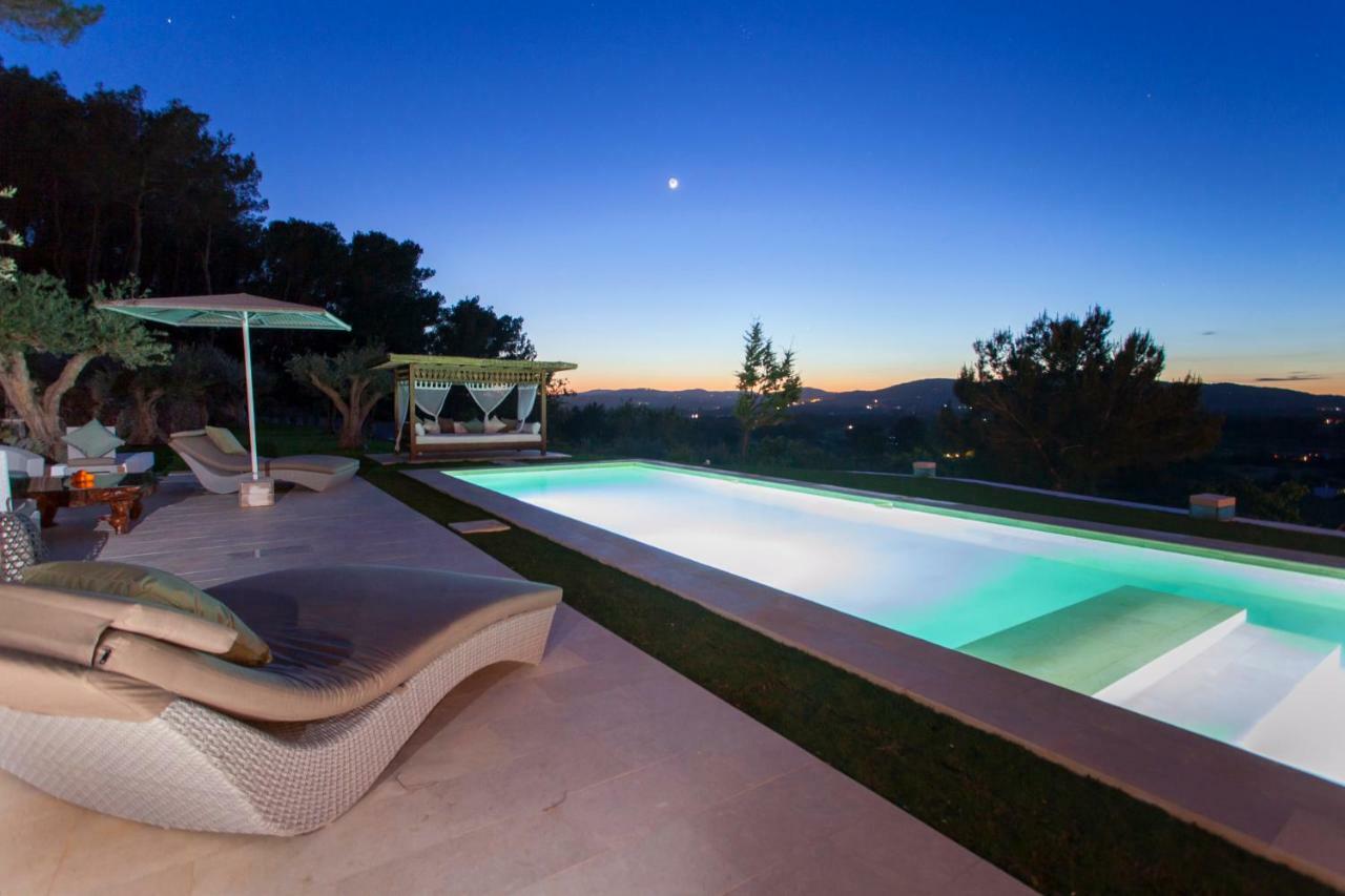 Ibiza Luxury Villa ซานตาเอวเลเรียเดสริว ภายนอก รูปภาพ