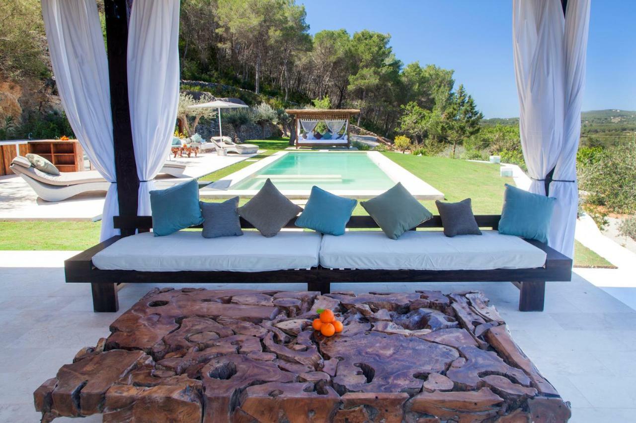 Ibiza Luxury Villa ซานตาเอวเลเรียเดสริว ภายนอก รูปภาพ