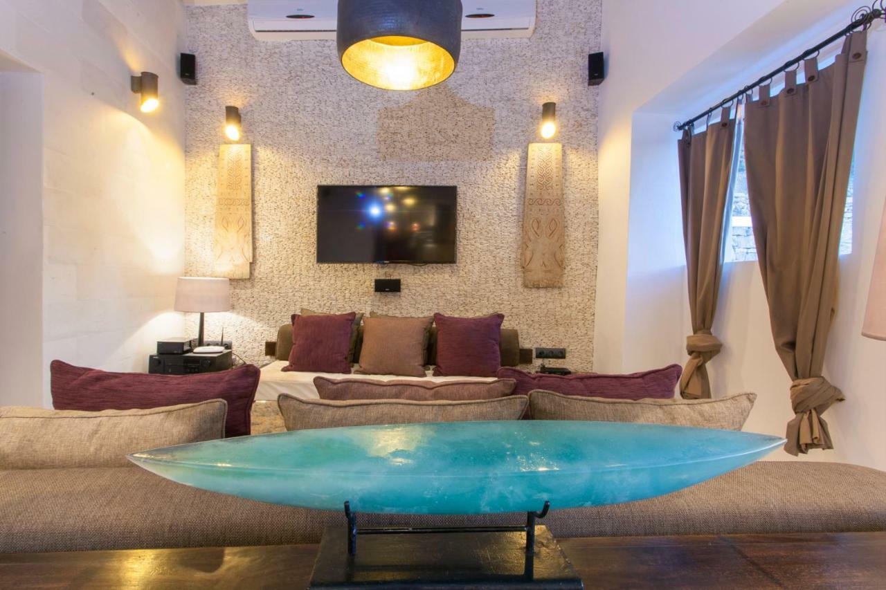 Ibiza Luxury Villa ซานตาเอวเลเรียเดสริว ภายนอก รูปภาพ